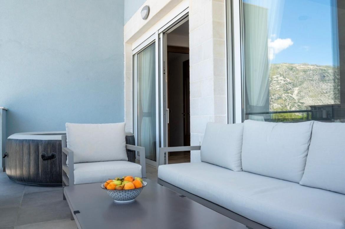 Luxury Apartment Vasilisa コトル エクステリア 写真